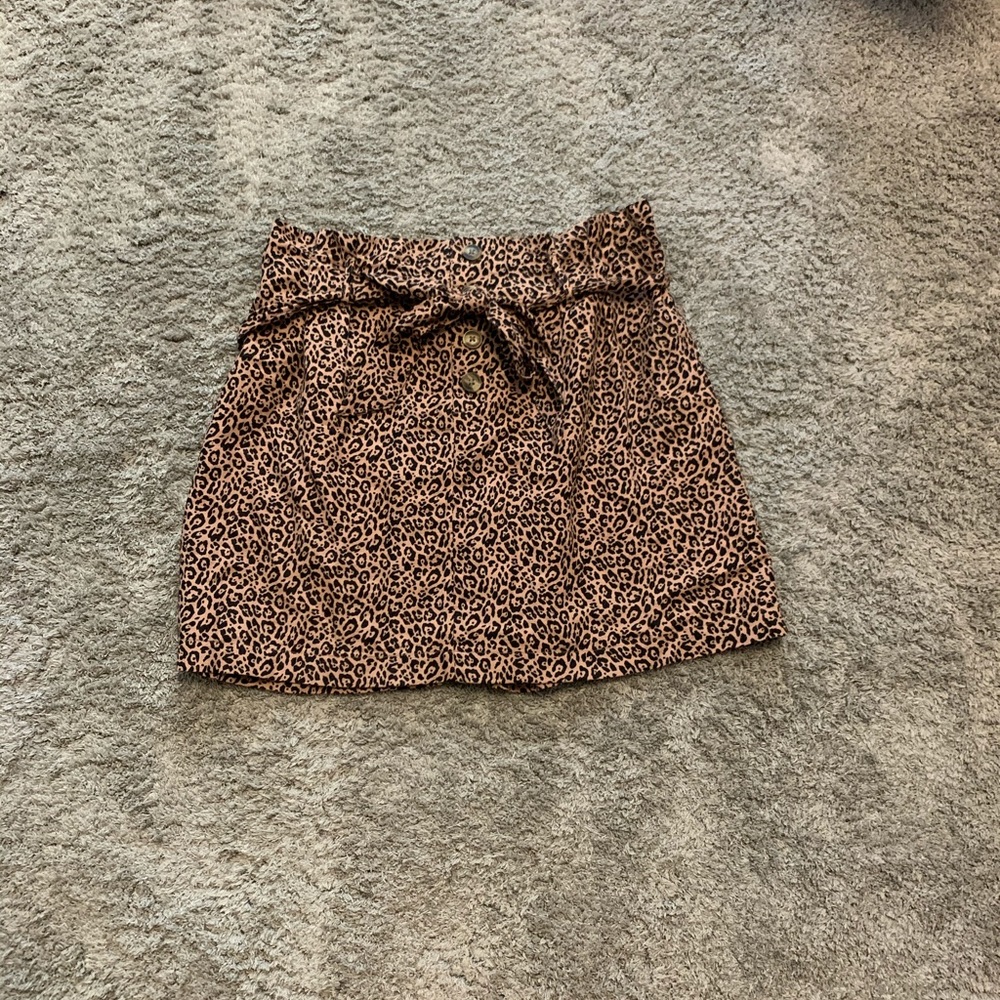 AE Button Down Leopard Skirt!